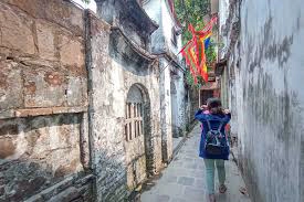 Eco Tour | Explore Bat Trang Ceramic Village by E-Motorbike with Ao Dai Female Riders